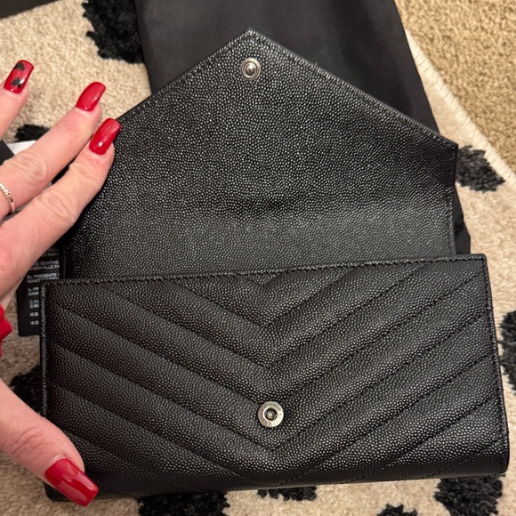 Saint Laurent Black Chevron Leather Wallet/Clutch - Picture 7 of 16